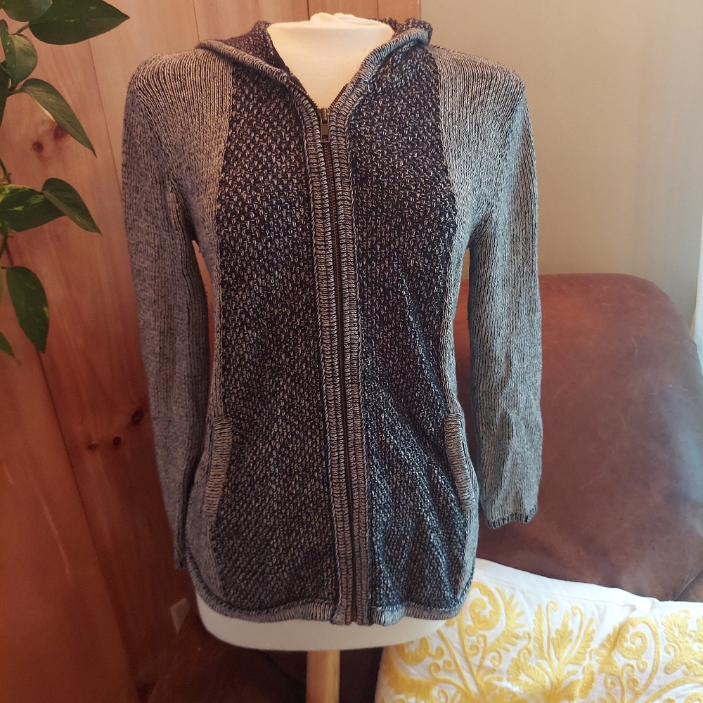 Sparrow sweater